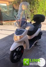 SYM HD 200 i EVO - SYM VON 126 BIS 250 CCM