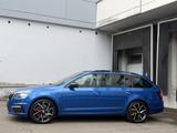 Skoda Octavia RS LED ACC Virtual-Cockpit Panorama AHK - Skoda Octavia: Blau, RS