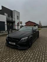 Mercedes-Benz C 63 AMG Mercedes-AMG C 63 S Mercedes-AMG S - gebrauchte Mercedes-Benz C 63 AMG aus dem Jahr 2016