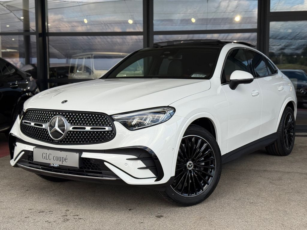 Mercedes-Benz GLC 200 Coupe d4Matic AMG Pano Alu20 Braun leder