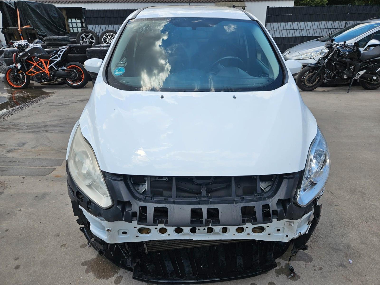 Ford Grand C-MAX 2012 — engine 1.596 cm³, 150 HP (110kW)