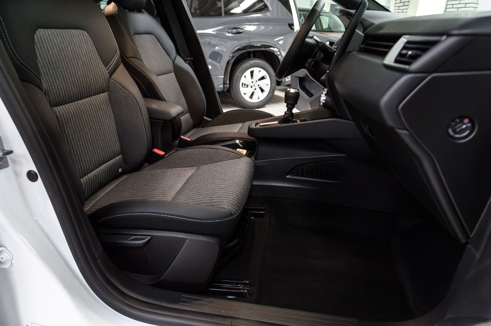 Fahrzeugabbildung Mitsubishi Colt 1.0 Turbo Edition +LM +Kamera +PDC +Navi