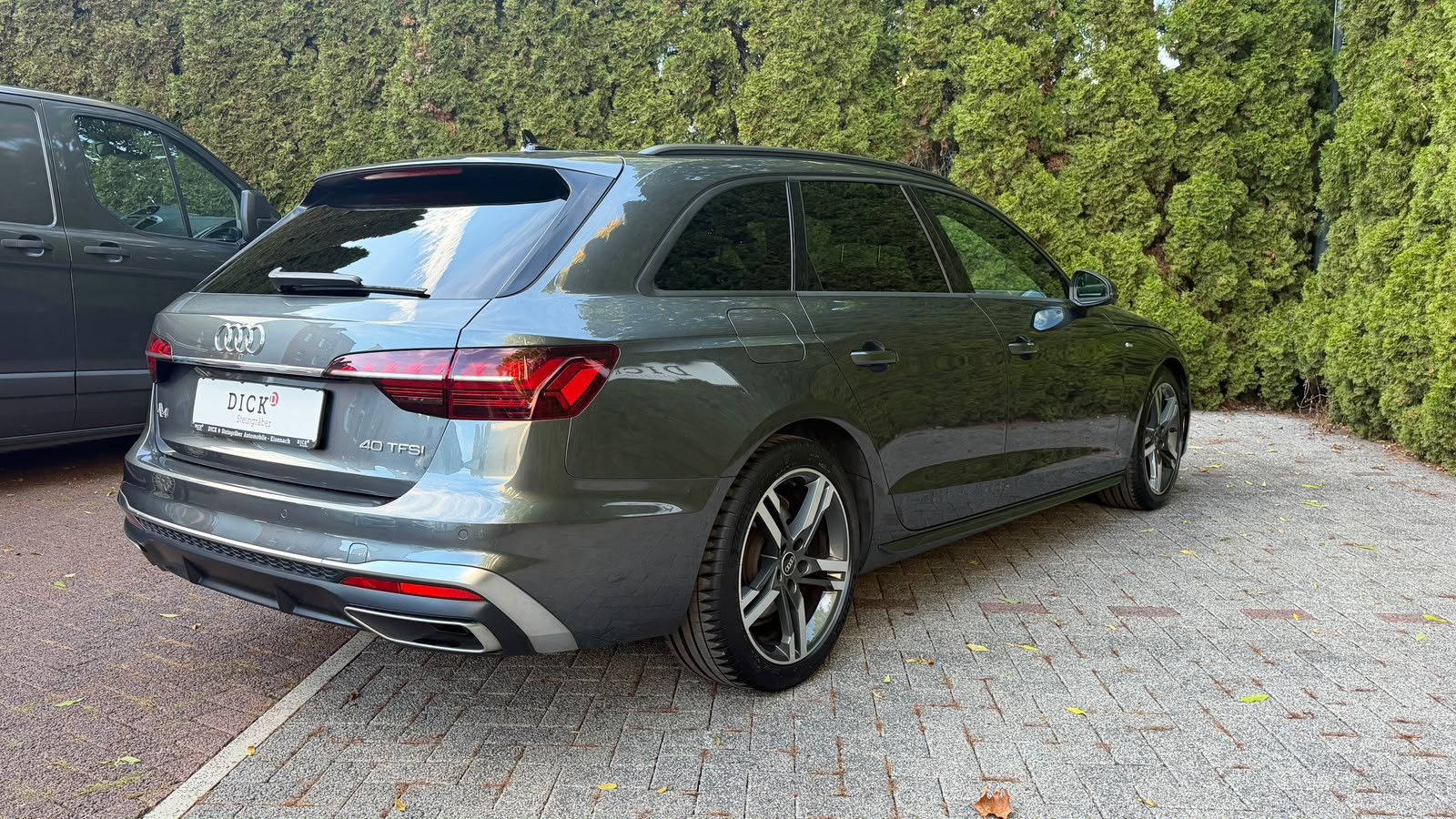 Fahrzeugabbildung Audi A4 40 TFSI 3x S-Line LED+VIRTUAL+MMI+SHZ+PDC+DSP
