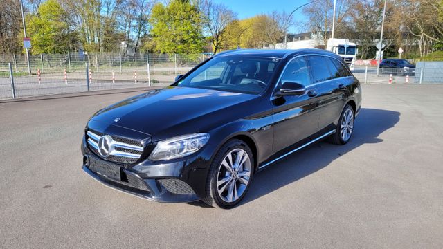 MERCEDES-BENZ C 300 de T Model Automat Navi Pano**