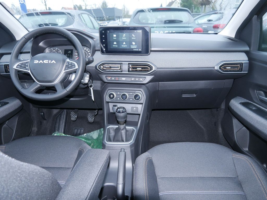Fahrzeugabbildung Dacia Sandero Stepway Expression TCe 90