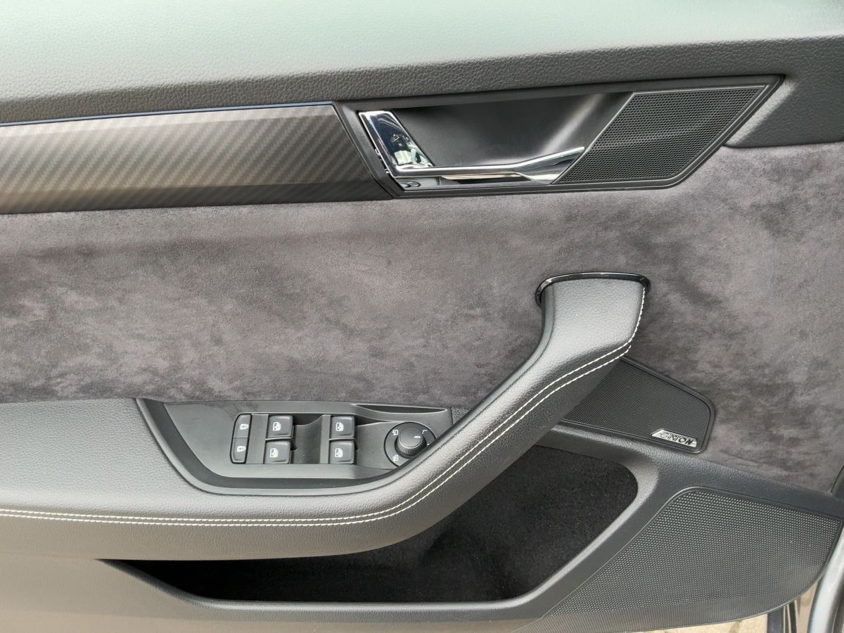 Skoda Superb - Bild 16