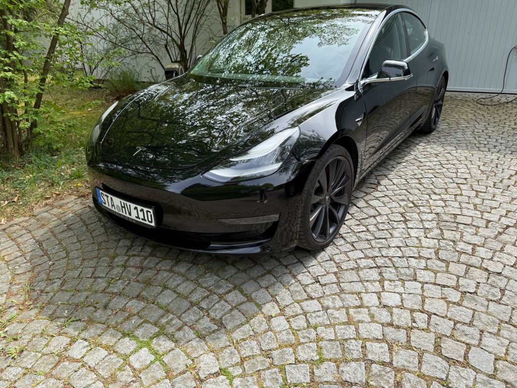 Image of Tesla Model 3