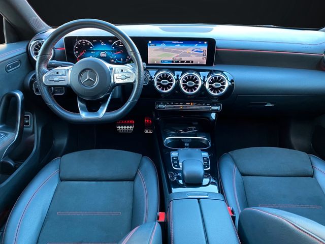 Mercedes-Benz CLA 220