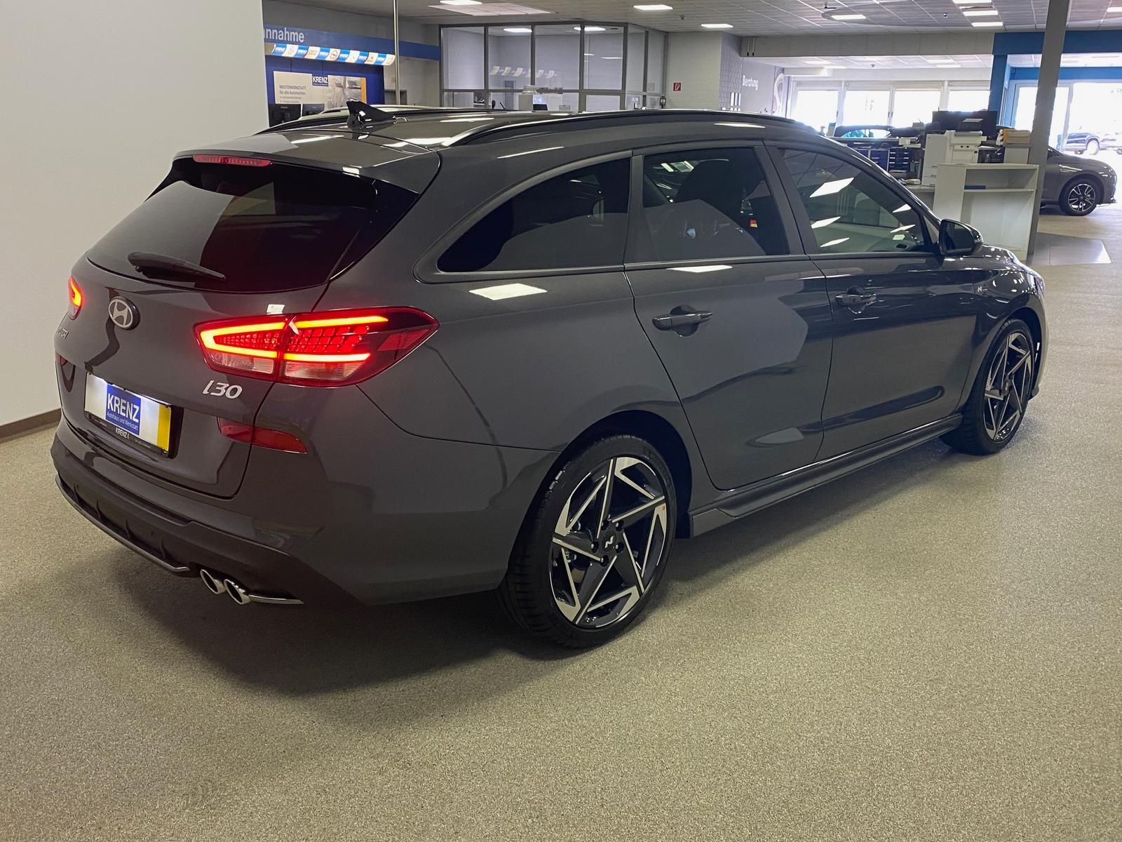 Fahrzeugabbildung Hyundai i30 N-Line APP+KLIMA+RFK+PDC+NAVI+SITZHEIZ+Andro