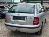Skoda Fabia 1.2 TÜV 04/26* Bluetooth*USB*AUX*PDC*AHK - Skoda Fabia aus 2007: 1.2