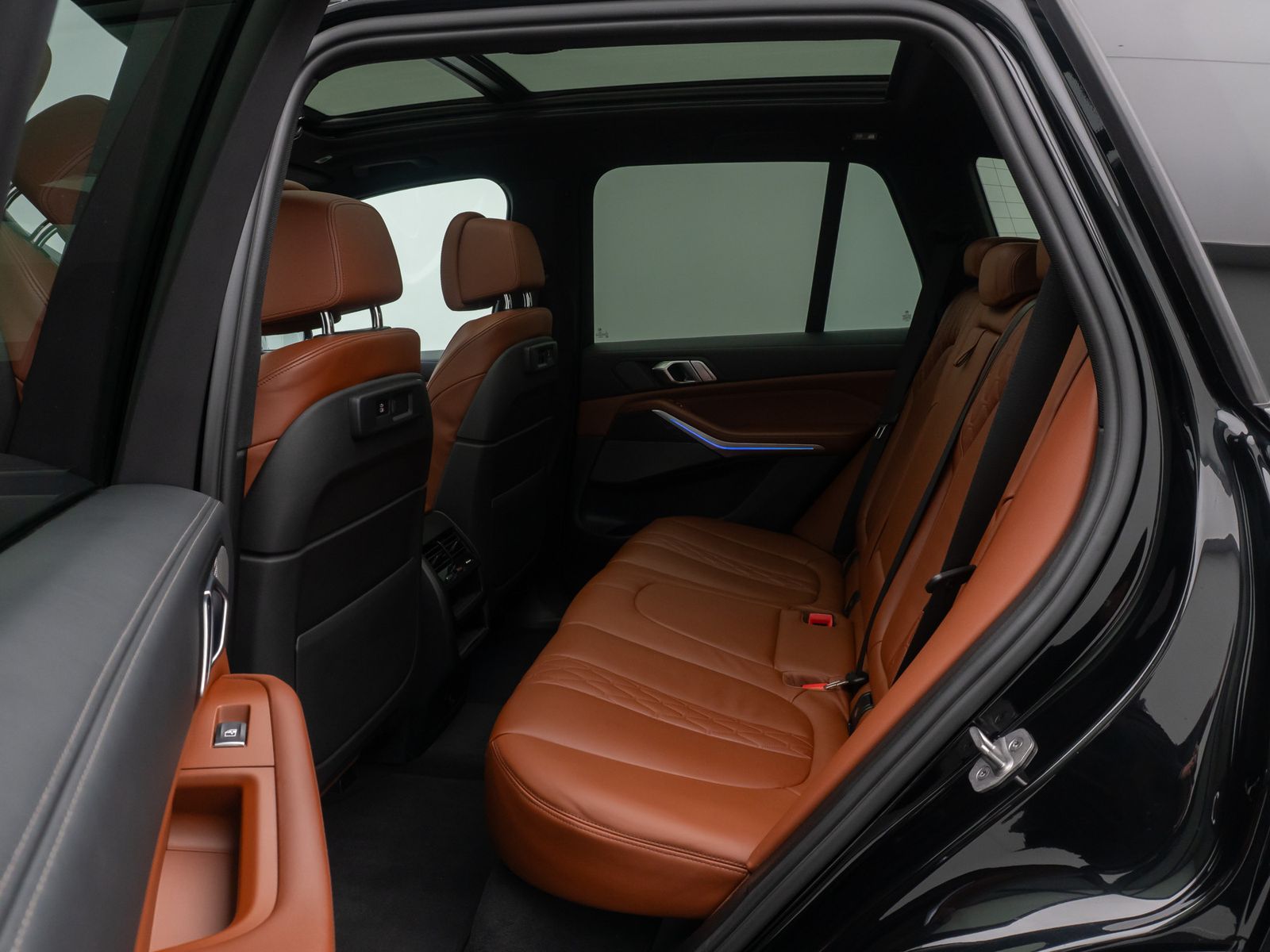 Fahrzeugabbildung BMW X5 xD40d M Sport 360° Laser DAB H/K HUD Panorama