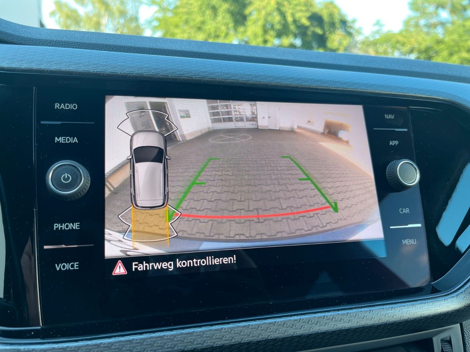 Volkswagen T-Cross DSG OPF R-Line – Bild 15