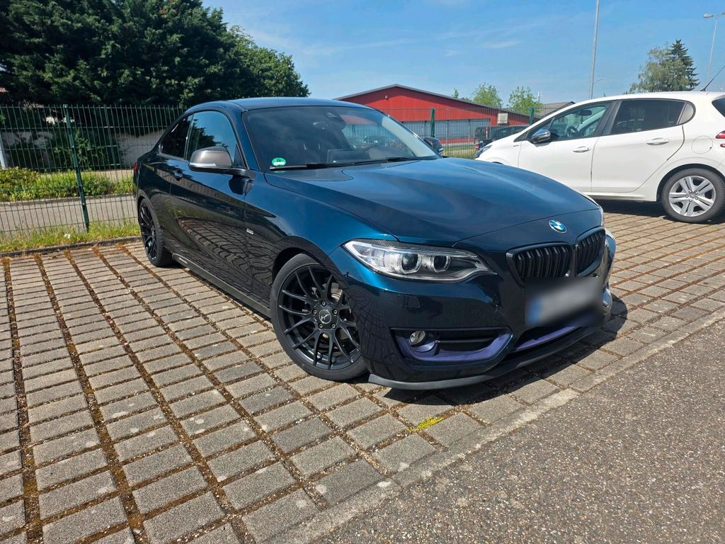 Image of BMW 218