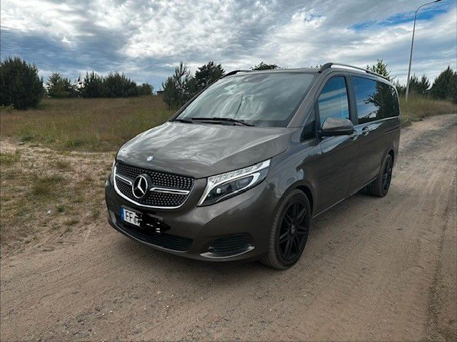 MERCEDES-BENZ V 250 d EDITION lang 8fach, AHK, AMG, Kamera,SHZ