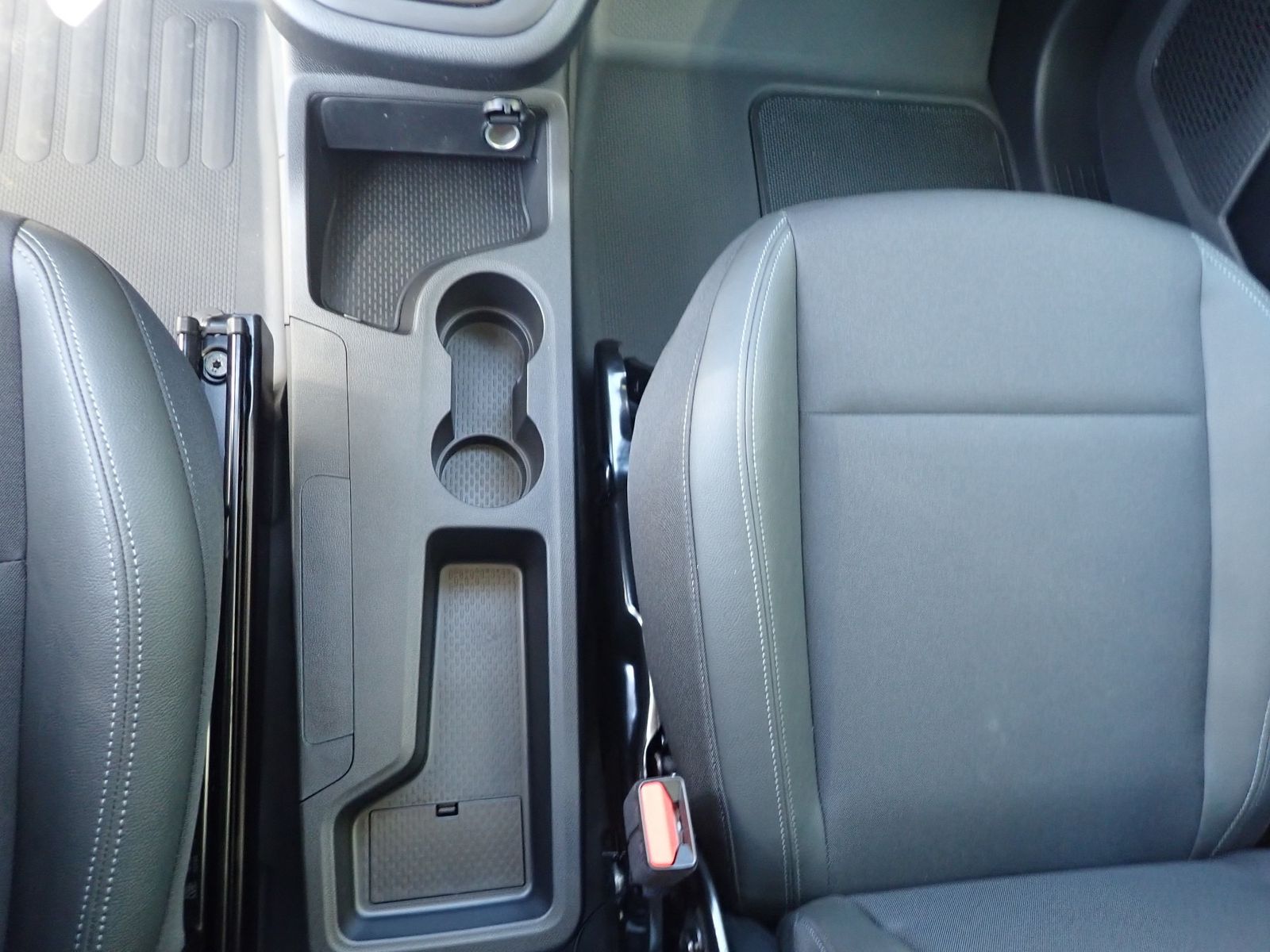 Fahrzeugabbildung Renault Kangoo Rapid E-Tech Advance L2 Comfort Range AC2