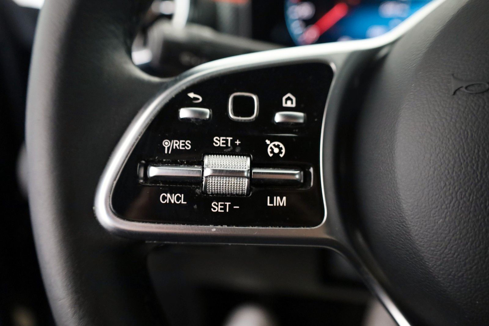 Fahrzeugabbildung Mercedes-Benz CLA 250 e Coupe Progressiv,Leder,Navi,LED,Kamera