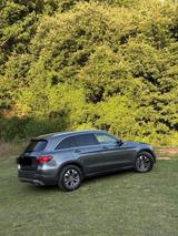 Mercedes-Benz GLC 220 d 4MATIC Autom. - 360 GRAD KAMERA   - Mercedes-Benz GLC 220 in Gelsenkirchen