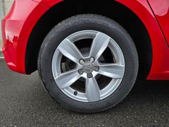 AUDI A1 Sportback 1.4 TSI Ambition Sport aus 1.Hand