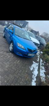 Mazda 3 (J). - Mazda aus 2006 mit Diesel-Antrieb