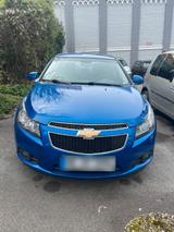 Chevrolet Cruze LT 2.0 - Chevrolet Captiva in Düsseldorf