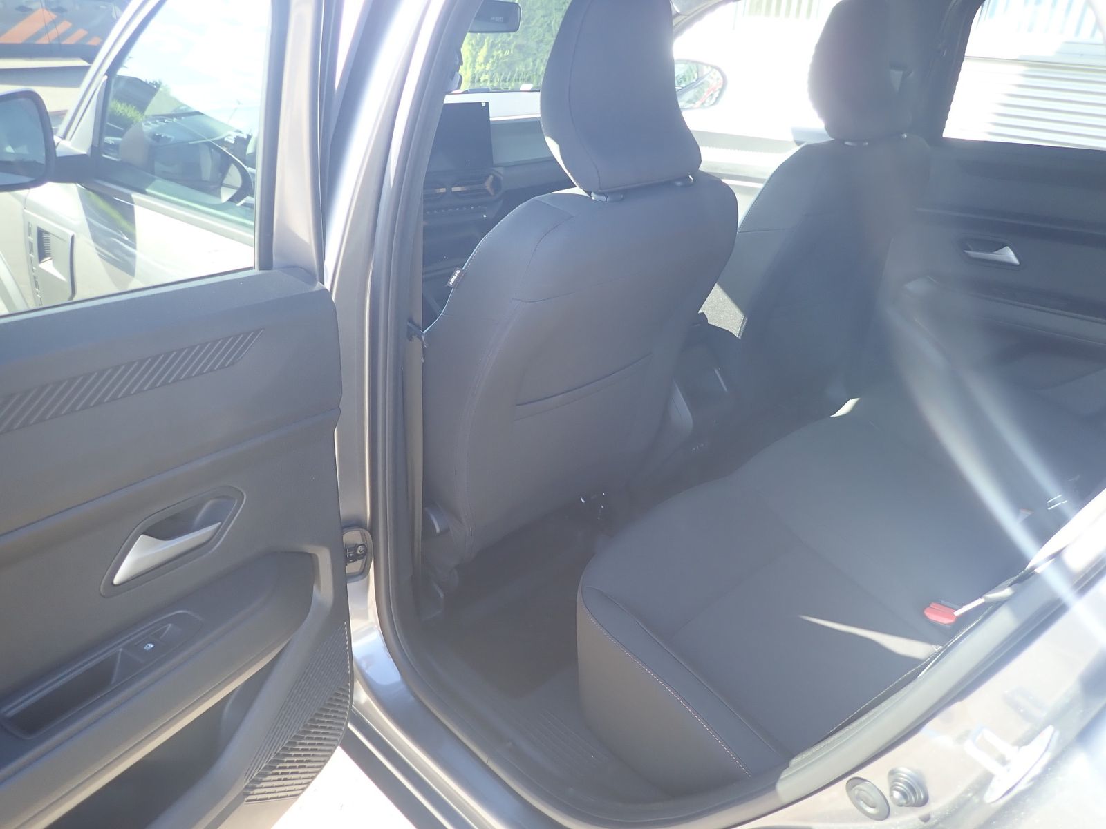 Fahrzeugabbildung Dacia Duster Extreme Eco-G 120 auto
