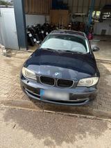 BMW 118i E87 - BMW 118: 118i E87