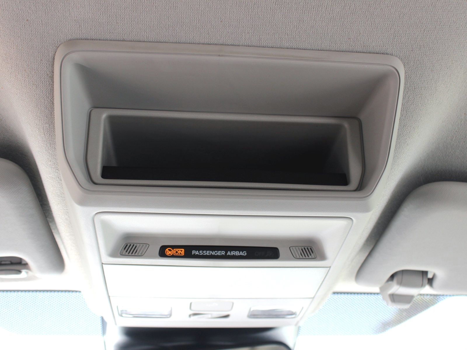 Fahrzeugabbildung Ford Transit Custom 320 L1 FWD Trend