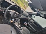 Mercedes-Benz E 400 4MATIC T AVANTGARDE Autom. AVANTGARDE - Mercedes-Benz E 400: Von Privat