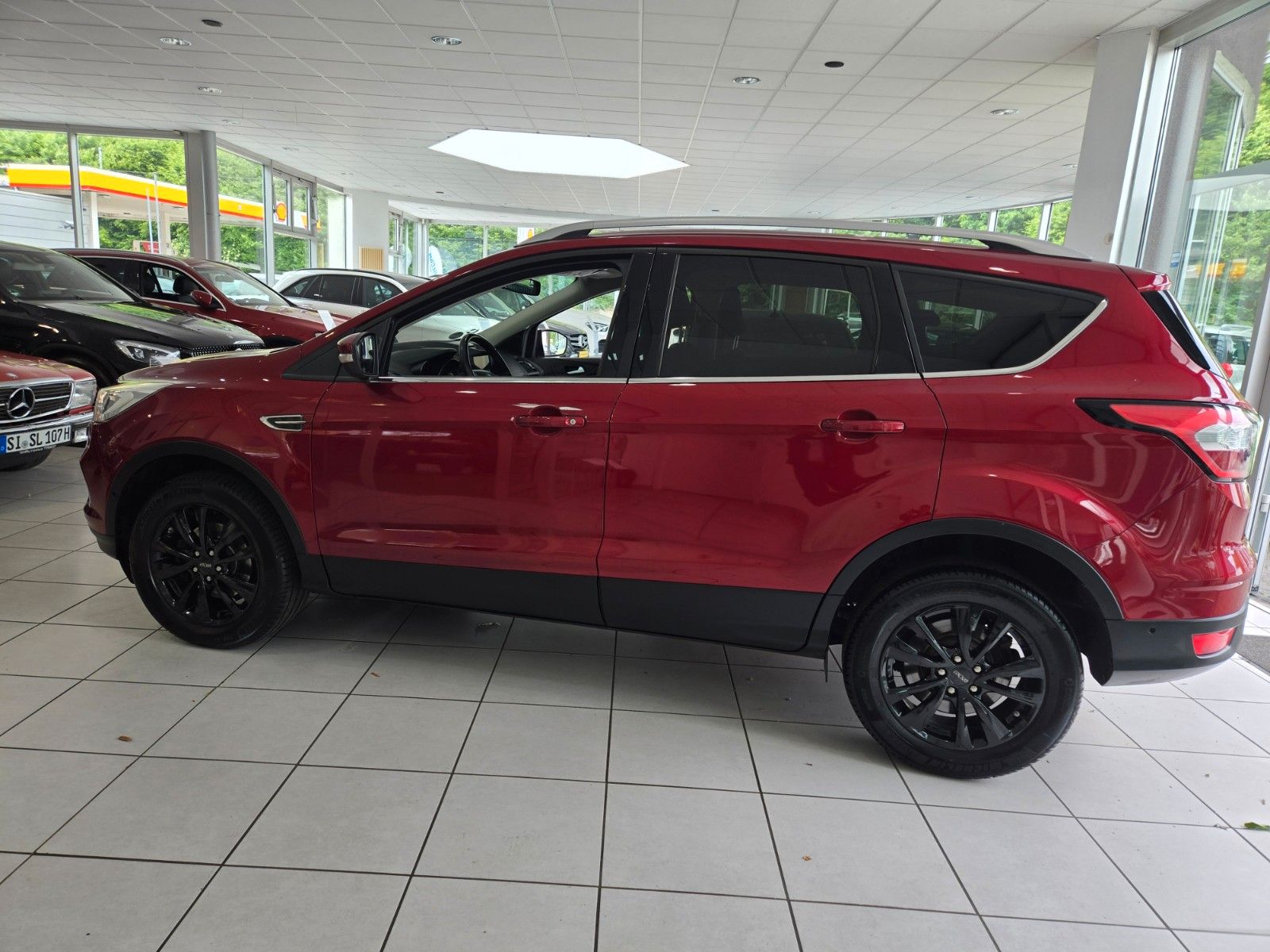 Fahrzeugabbildung Ford Kuga Cool & Connect