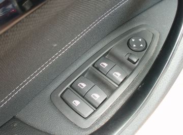 BMW X1 - 8