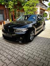 BMW 1er BMW e87 118d 5-Türer  - BMW aus 2011: 5er