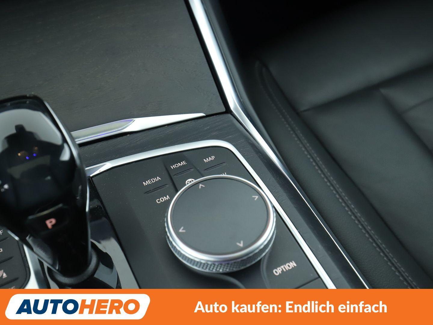 BMW 3er 330i Luxury Line Aut.*NAVI*HUD*LASER*ACC*CAM