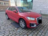 Audi Q2 40 TFSI S tronic quattro - - Audi Q2 40 TFSI Gebrauchtwagen