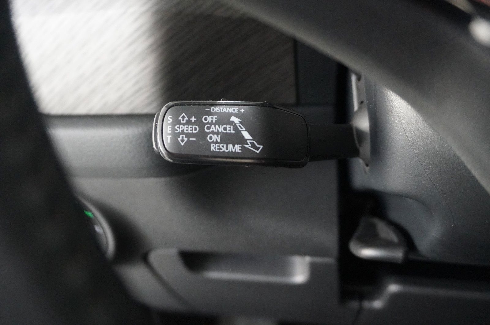 Fahrzeugabbildung SKODA Kodiaq 2.0 TSI STYLE 4X4 7-SITZ NAVI/KAMERA/AHK