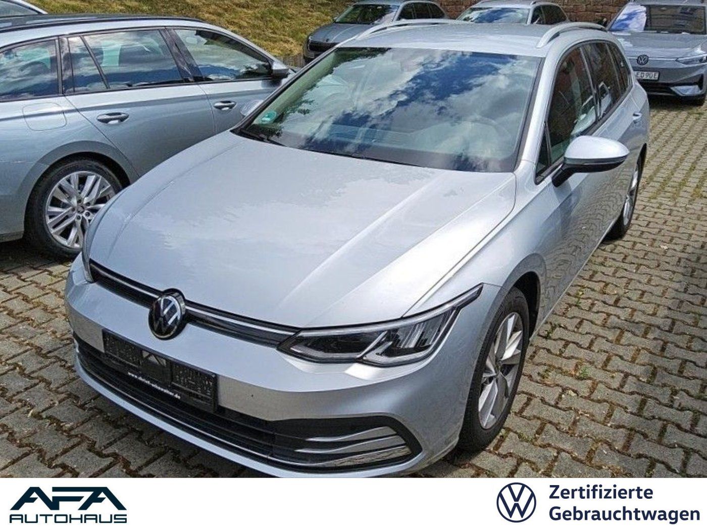 Volkswagen Golf VIII Var. 2.0 TDI ACTIVE DSG StdHz*NAV*RFK