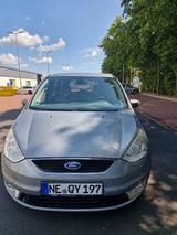 Ford Galaxy 2,0 TDCi 120kW DPF Titanium Titanium - Ford Galaxy aus 2010: Titanium