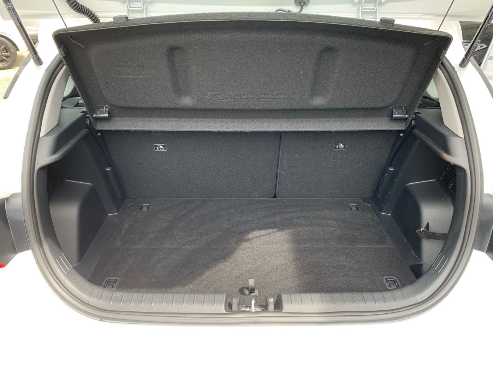 Fahrzeugabbildung Hyundai i20 1.0 T-GDI 7-DCT Trend Navi Kamera