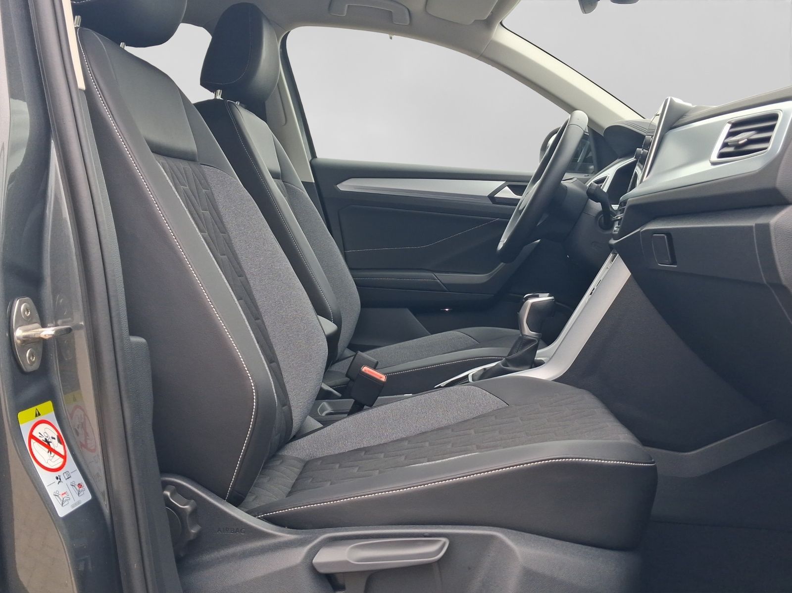 Volkswagen T-Roc 2.0 TDI DSG GOAL NAVI SITZH KEYLESS foto 4