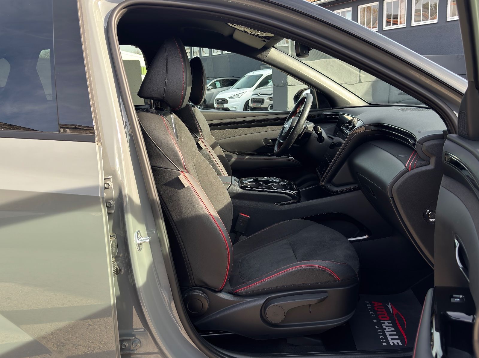 Fahrzeugabbildung Hyundai Tucson 1.6 T-GDI N-Line PHEV 4WD KRELL ACC CAM