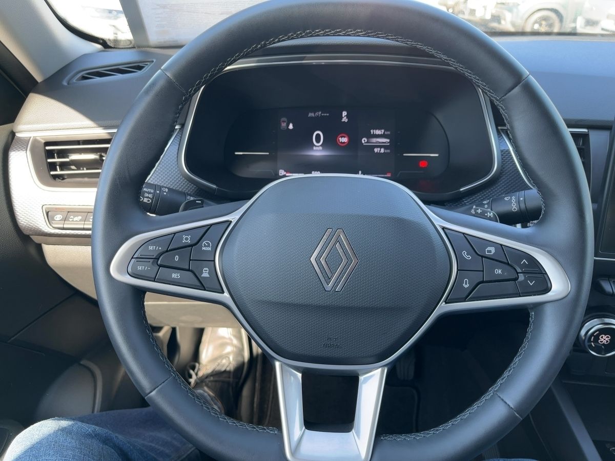 Fahrzeugabbildung Renault Arkana Evolution TCe 140 Automatic GJR EPH vo+hi