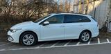 Volkswagen Golf 8 Variant weiss *Navi,AHK, DSG* - Volkswagen Golf: Weis
