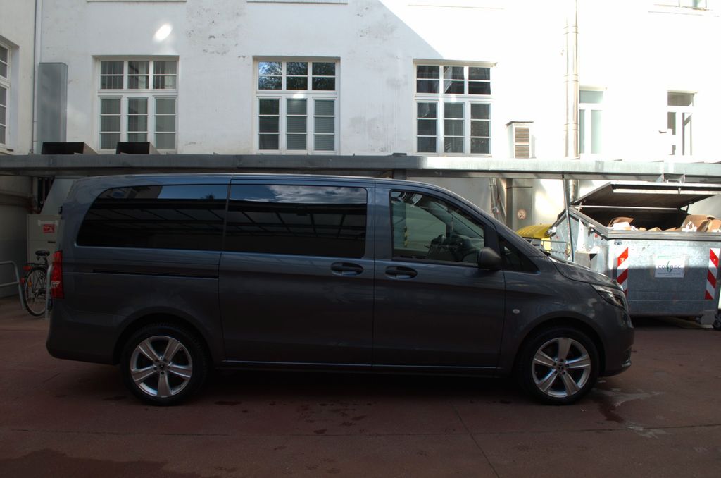 Image of Mercedes-Benz Vito