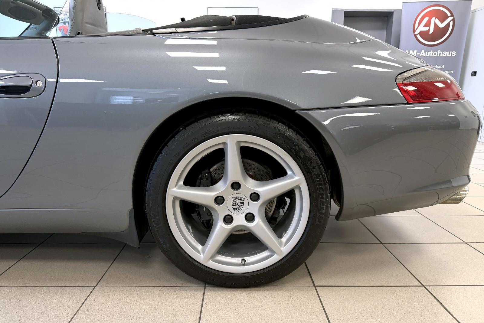 PORSCHE 911 996 CARRERA CABRIOLET 3.6 320ch TIPTRONIC -  CUIR - SIÈGES CHAUFFANTS - GPS PCM2 - CAPOTE ÉLECTRIQUE