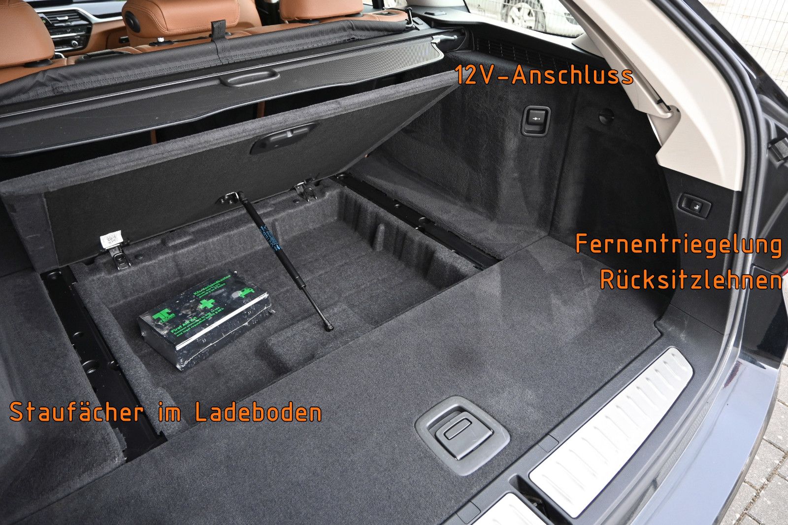 Fahrzeugabbildung BMW 530d xDr Touring Lux. °ACC°HUD°KOMFORTSITZE°PANO