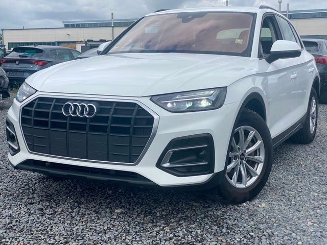 AUDI Q5 35 2.0 TDI 163PS Sport/Cam/SHZ/AHK/Amb/Matrix