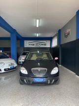 Lancia Ypsilon 1.2 Argento - Lancia Ypsilon aus 2005