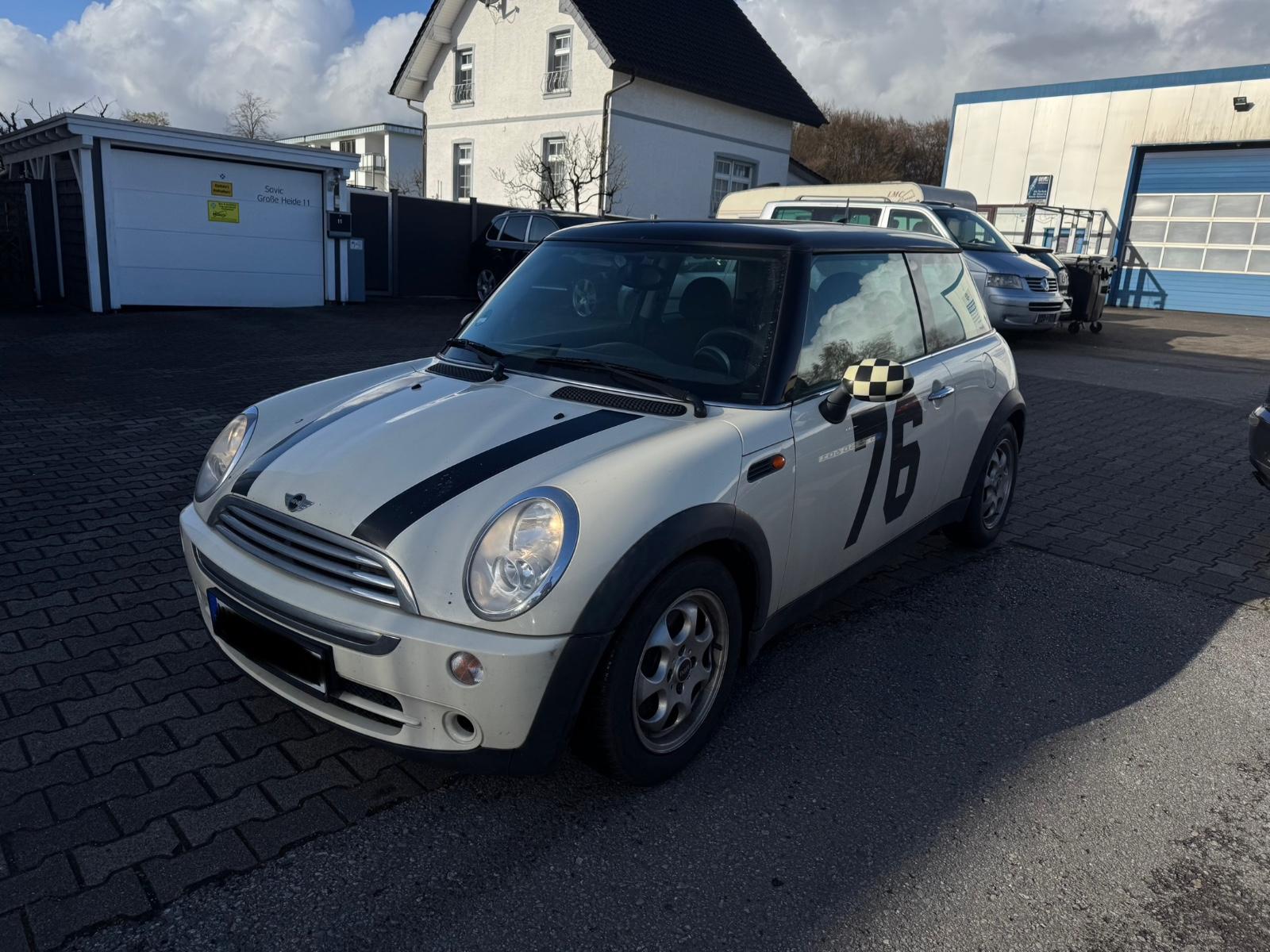 MINI COOPER Mini Cooper TÜV 11/2027!