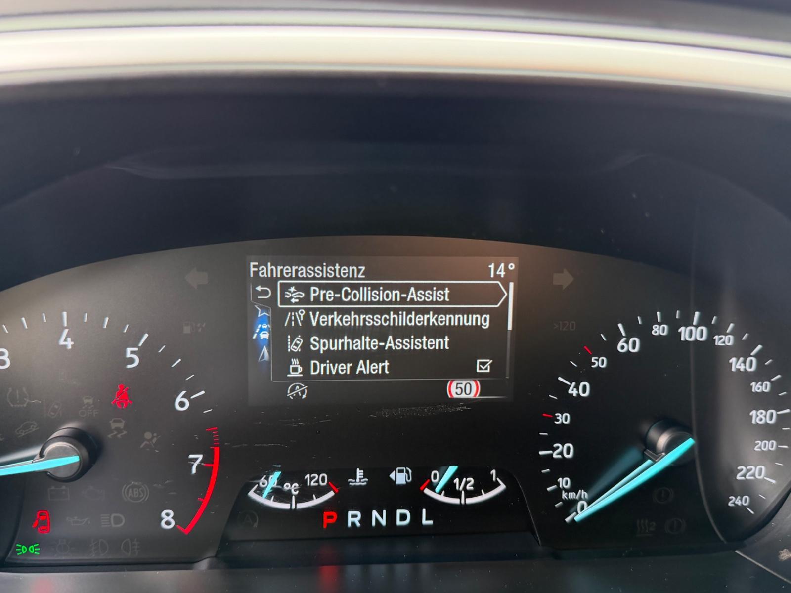 Ford Focus Lim. Cool & Connect/Navi/Keyless/Tempomat