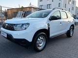 Dacia Duster II Access*1.Hand*BT*USB*Scheckheftg - Dacia Duster: Geländewagen