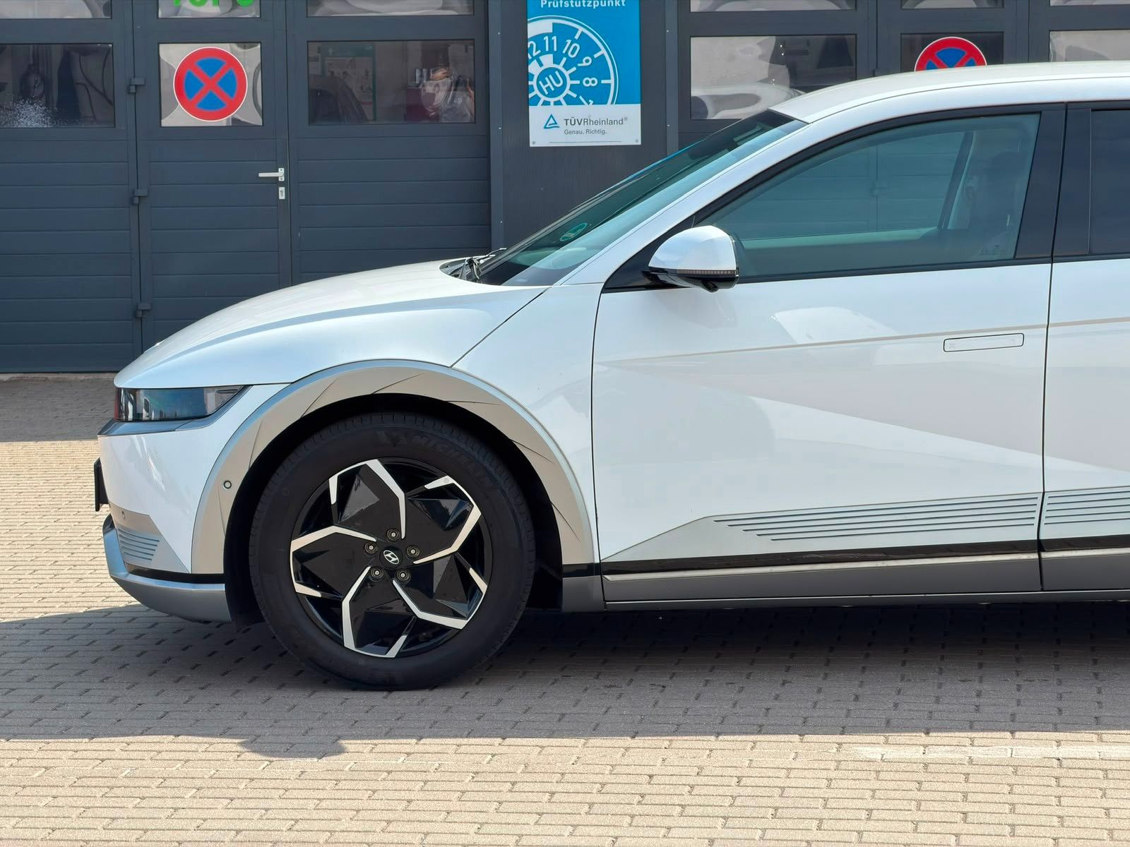Fahrzeugabbildung Hyundai IONIQ 5 TECHNIQ 168kW *RW507KM*Navi*ACC*LED*360°